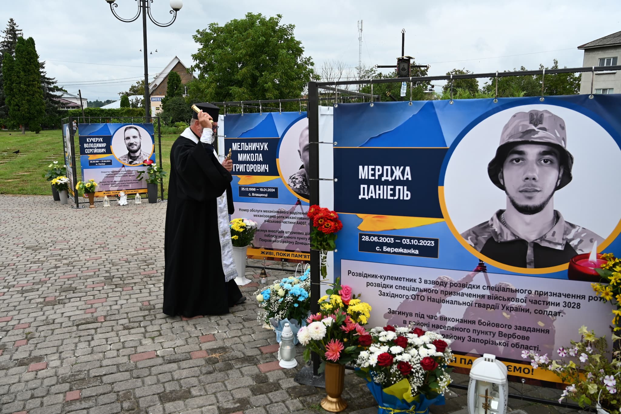 У Ланівцях освятили Алею пам’яті полеглих воїнів
