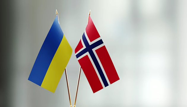 Україна та Норвегія погодили продовження транспортного безвізу