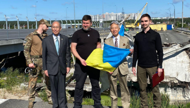 Міністр освіти та науки Японії відвідав Ірпінь і Бучу