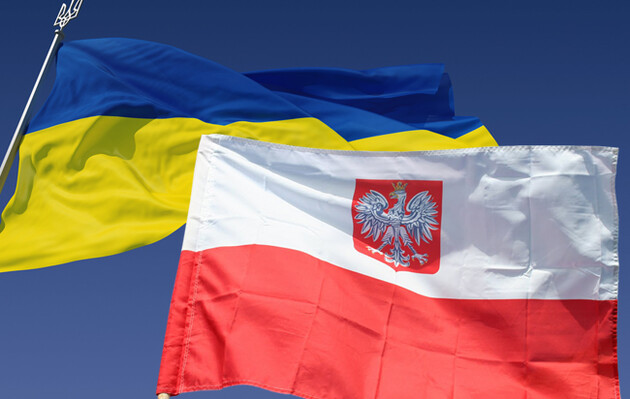 У Польщі кілька тисяч людей зареєструвалися для вступу в Український легіон