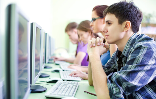 Тернопільщина на третьому місці в Україні за результатами НМТ