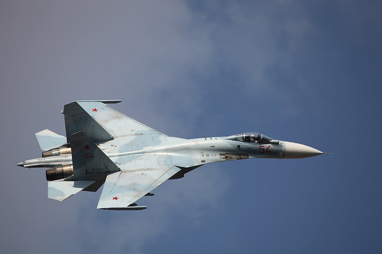 Винищувачі НАТО тричі за тиждень перехоплювали російські літаки в небі над Балтією
