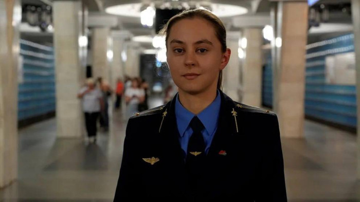 Вперше в історії: у харківському метро почала працювати машиністка