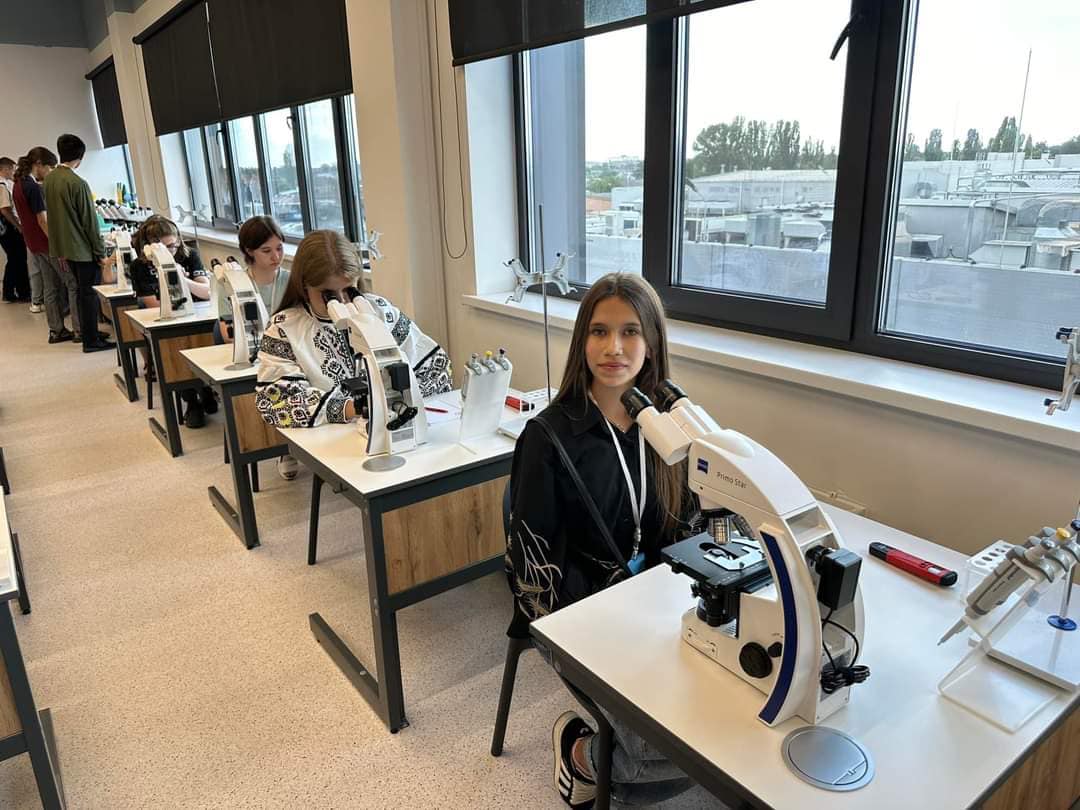 Шумська ліцеїстка стала переможницею фінального етапу Всеукраїнської учнівської олімпіади з біології