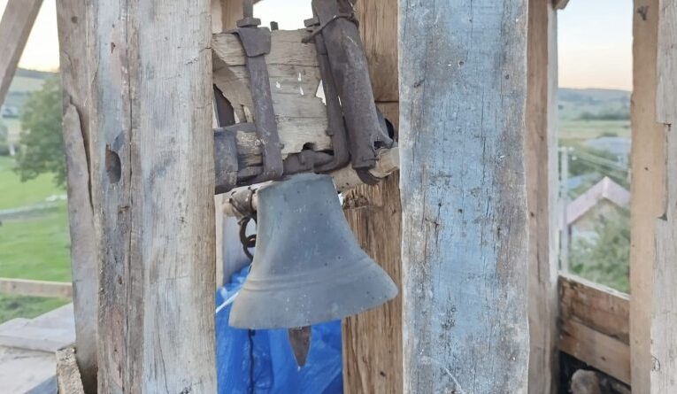 На Чортківщині знайшли дзвін, якому понад сто років
