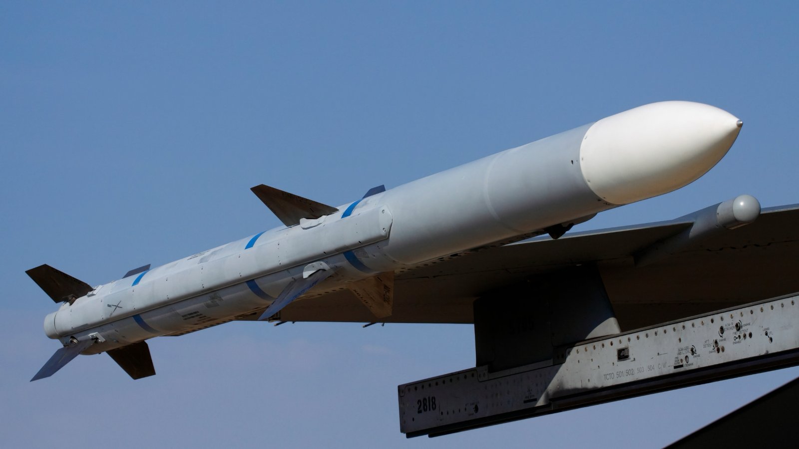 США збільшать виробництво ракет AMRAAM: частину передадуть Україні