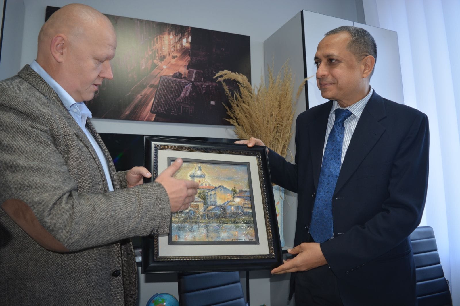 До Збаража приїхав індійський посол