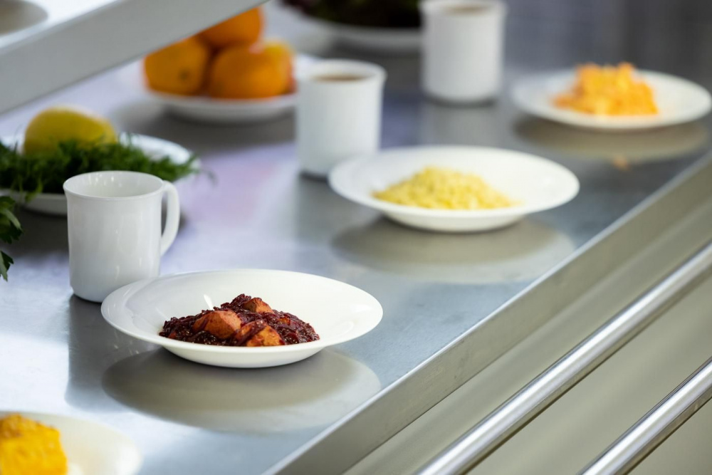 Тернопільські школярі 1-4 класів харчуватимуться безкоштовно