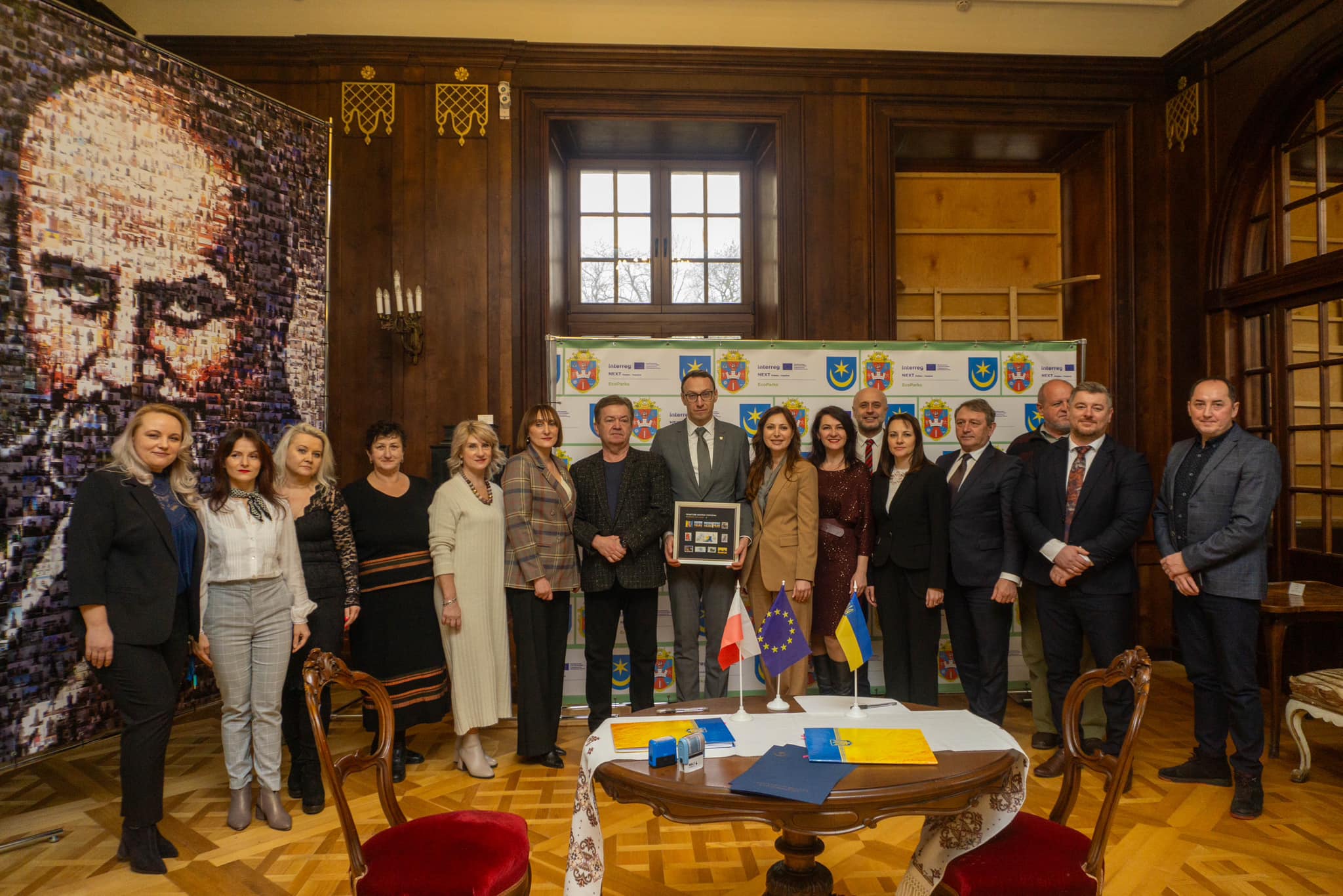 Майже за мільйон гривень відновлять парк біля палацу на Тернопільщині