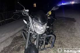 У Скалаті мотоцикліст збив пішохода за переходом