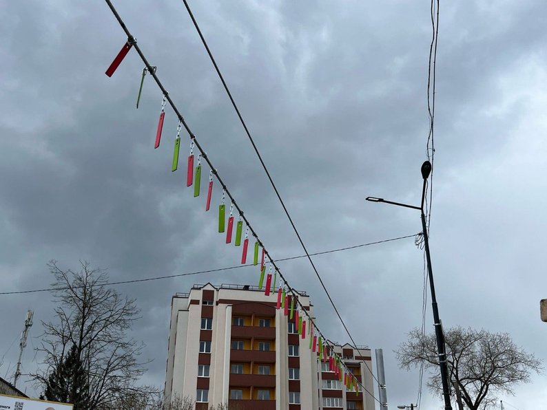 Обмеження для безпеки: нові ворота встановили на тернопільському мості (відео)