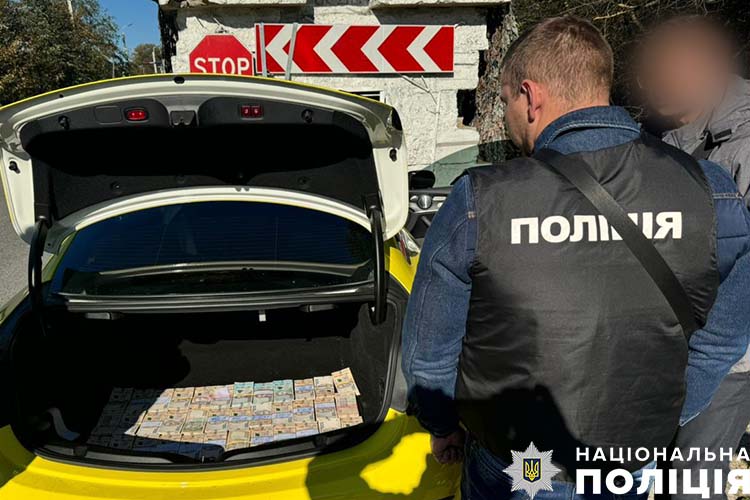 На Тернопільщині група людей нелегально добувала корисні копалини