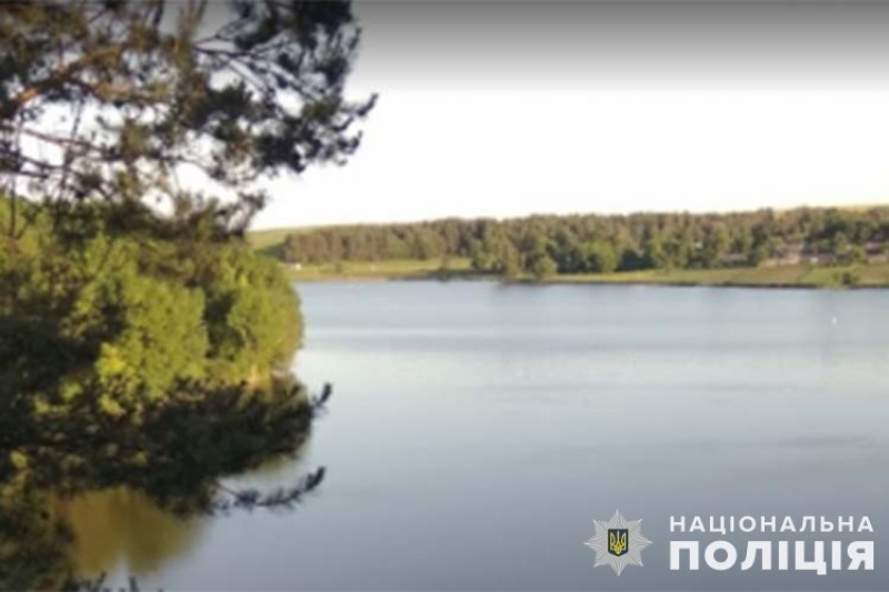 Небезпечні скиди у річку Іква: директору комунального підприємства загрожує кримінальна відповідальність