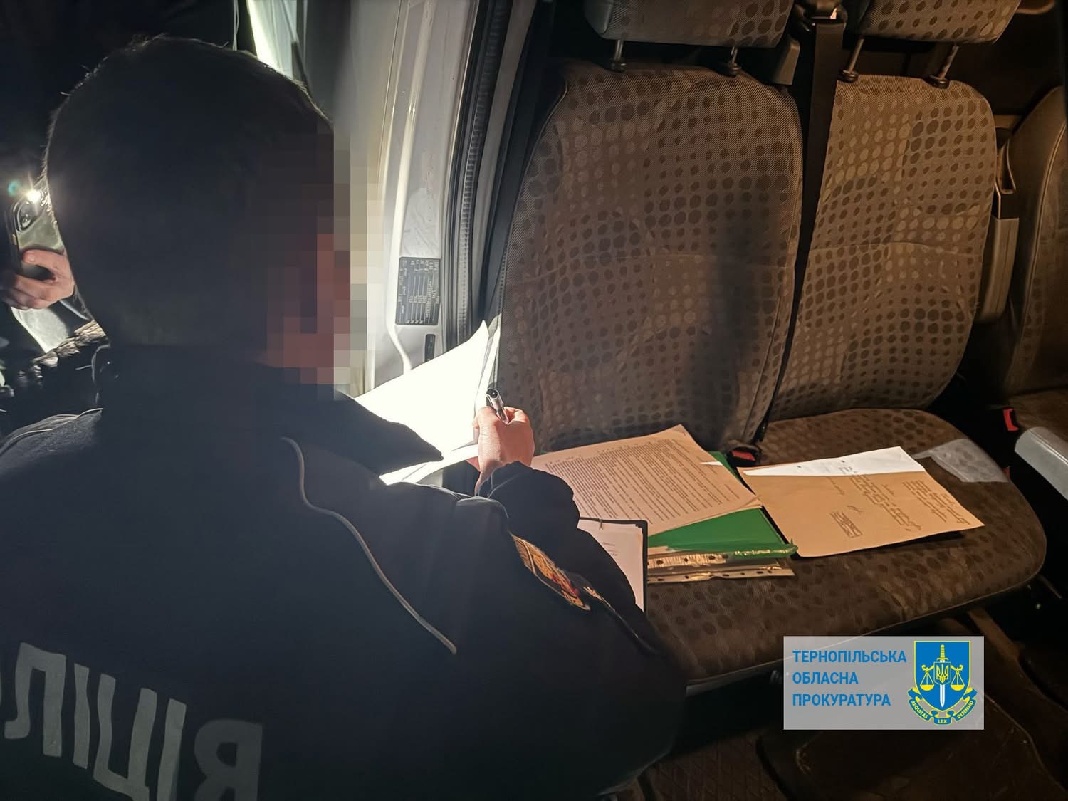 Чоловік за гроші незаконно сприяв  у реєстрації суборенди  на став