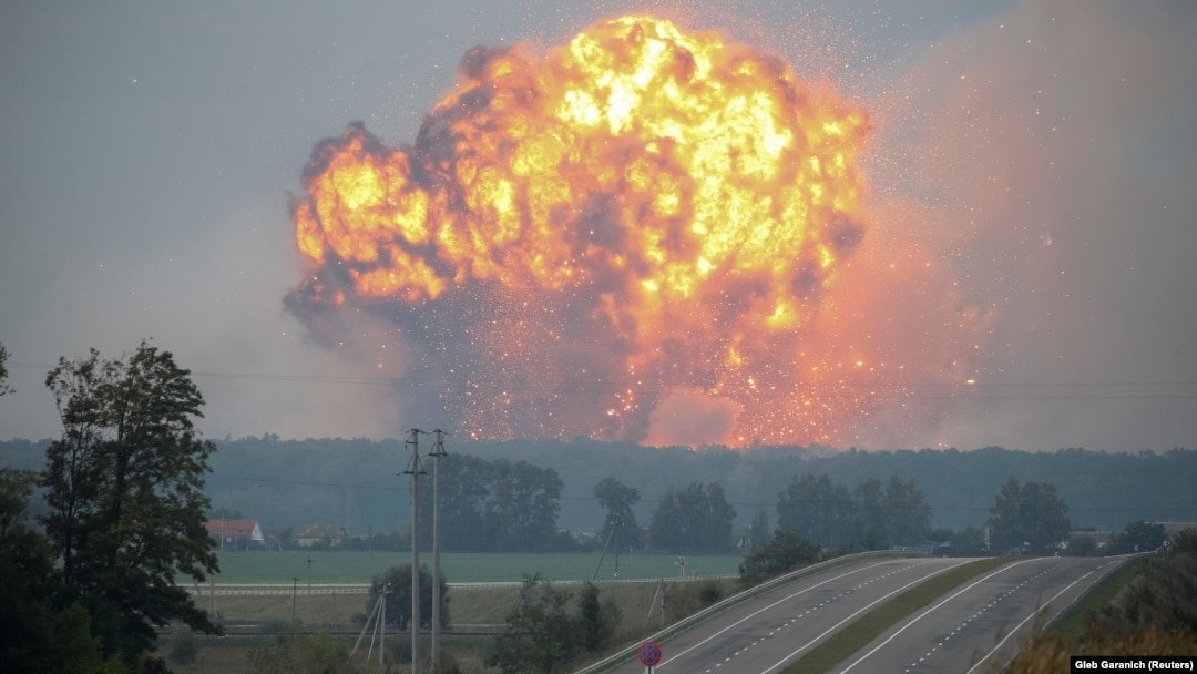 Вибухи біля Тернополя: мешканців попередили про операцію ДСНС