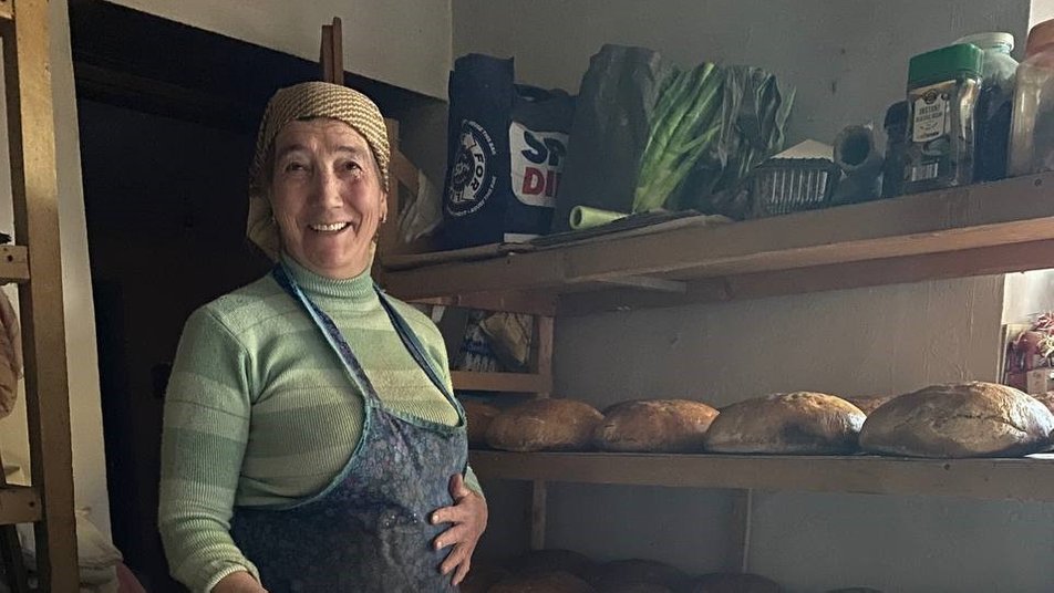 Хліб із домашньої печі для фронту: історія Галини Вандяк із Золотого Потоку