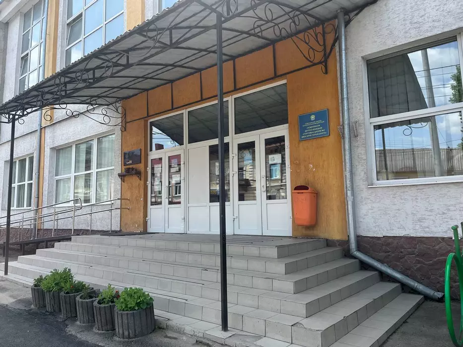 У Тернополі батьки скаржаться на використання російської мови тренеркою в спортшколі