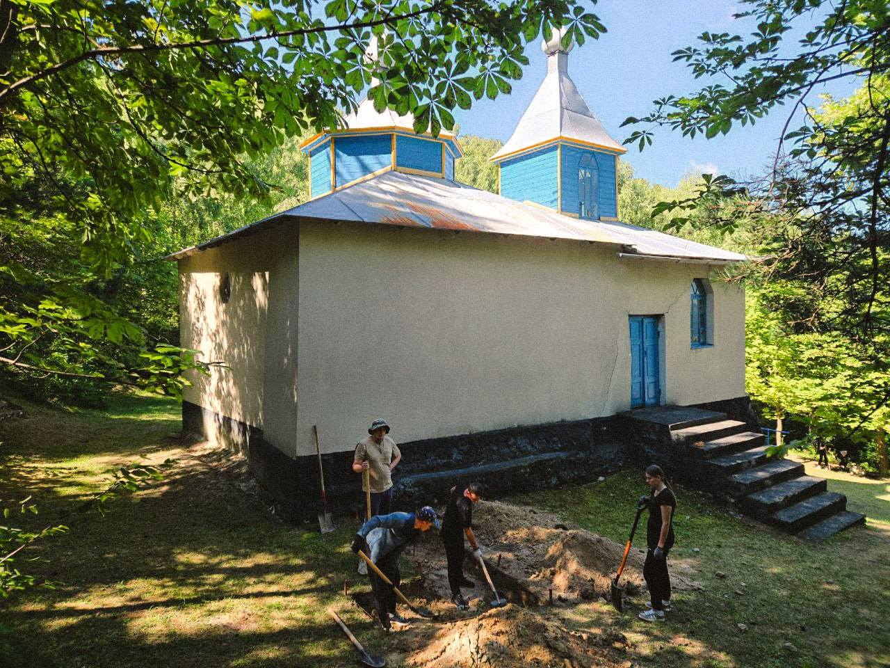 У Підлісцях дослідили “Богданову каплицю”: виявили унікальні артефакти XVII століття (фото)