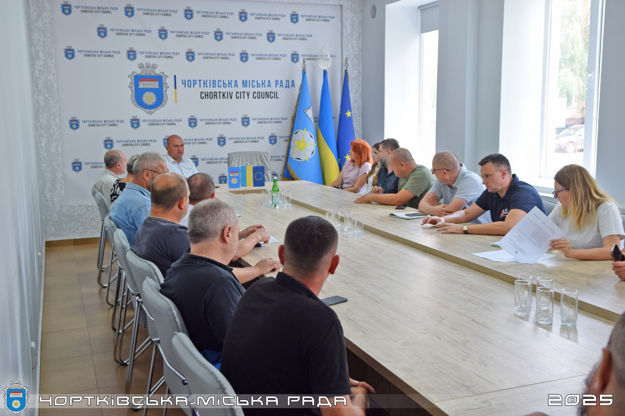 У Чорткові розпочинають планове перенесення інтернет-кабелів під землю