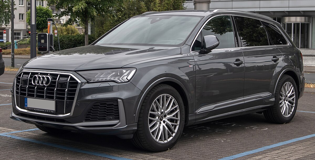Мер Тернополя Сергій Надал задекларував Audi Q7 за 750 тисяч, а реальна вартість понад 4,7 мільйона