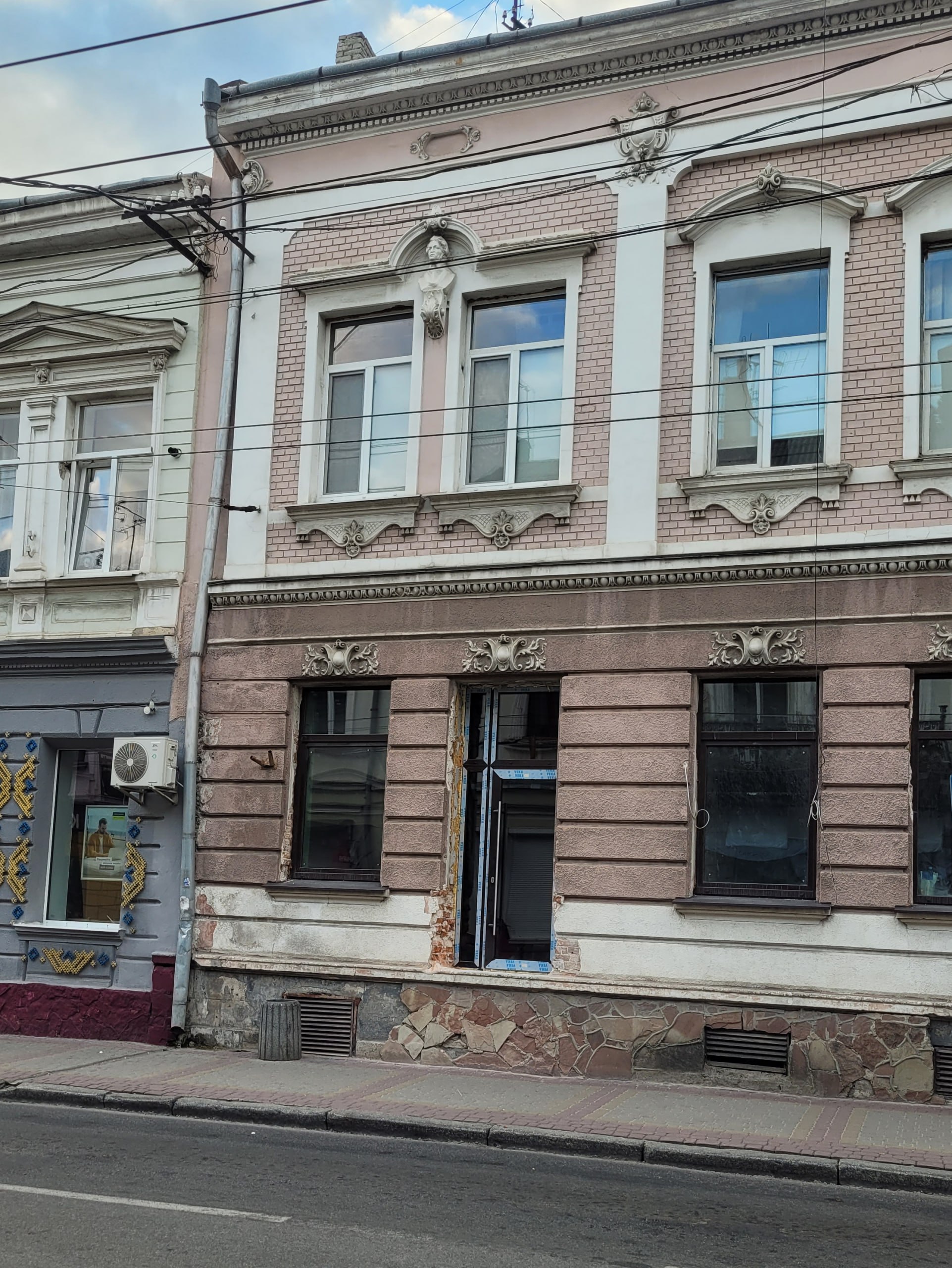 У Тернополі нищать пам’ятку архітектури на Руській