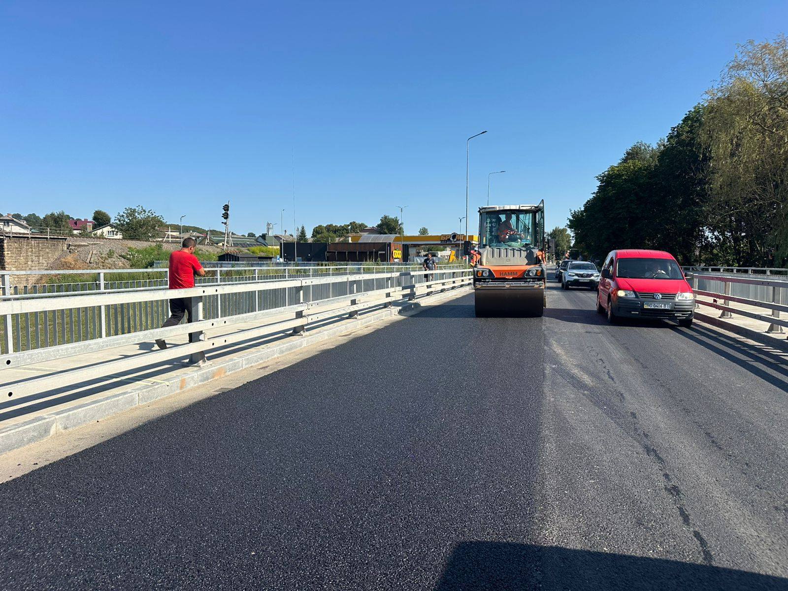 Новий міст у Теребовлі не витримав перевірки часом: підрядник переробляє роботу