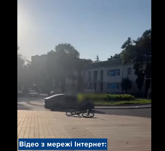 У Тернополі патрульні зупинили водія Tesla, який влаштовував небезпечні маневри на дорозі