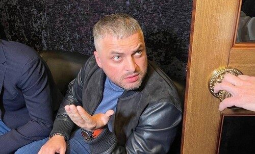 Темна сторона «слуги»: казино, судимість і бійка нардепа Андрія Богданця