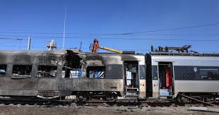 Уночі росія знову атакувала залізницю: пошкоджені локомотив і контактна мережа