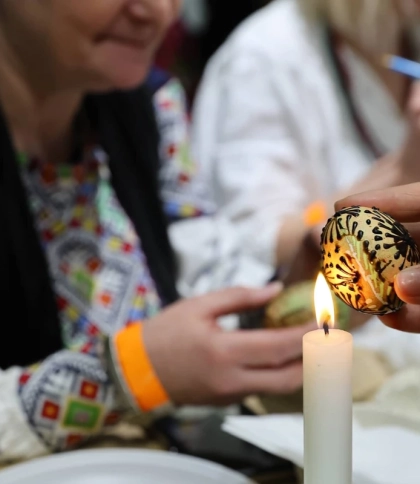 У Львові встановили рекорд: майже 1600 людей одночасно розписали 1720 писанок